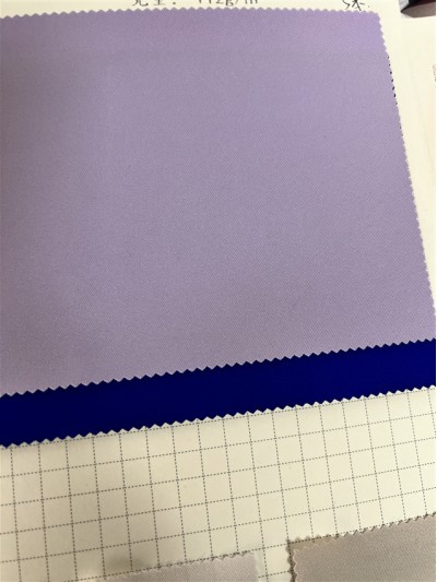 GZ-JT 66028-1#透明膜 成分：100%T  幅寬：145±2.5cm  克重：112g/㎡ 45度照